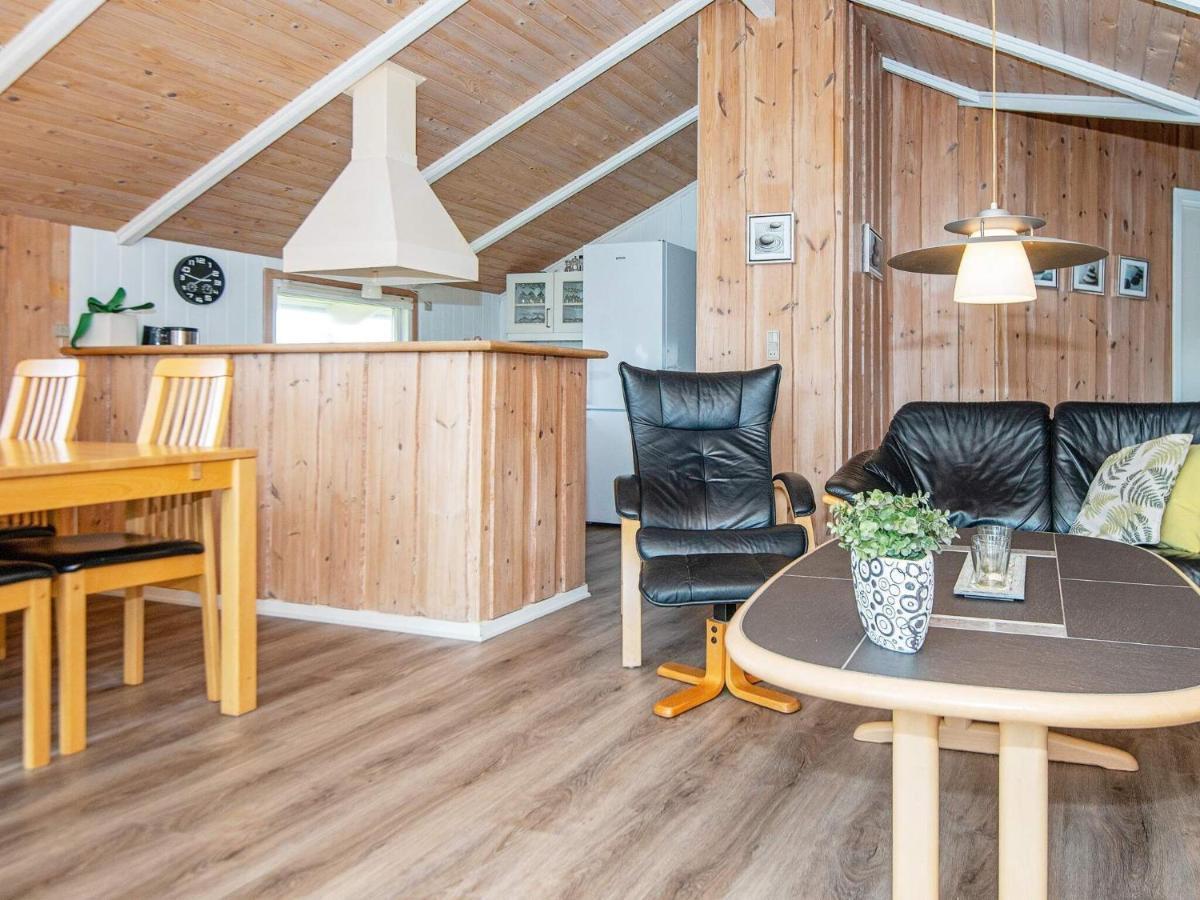 6 Person Holiday Home In R M Bolilmark Экстерьер фото